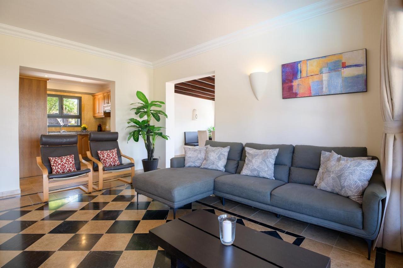 Hipoclub Villas, "Rosa" Villa Playa Blanca  Luaran gambar